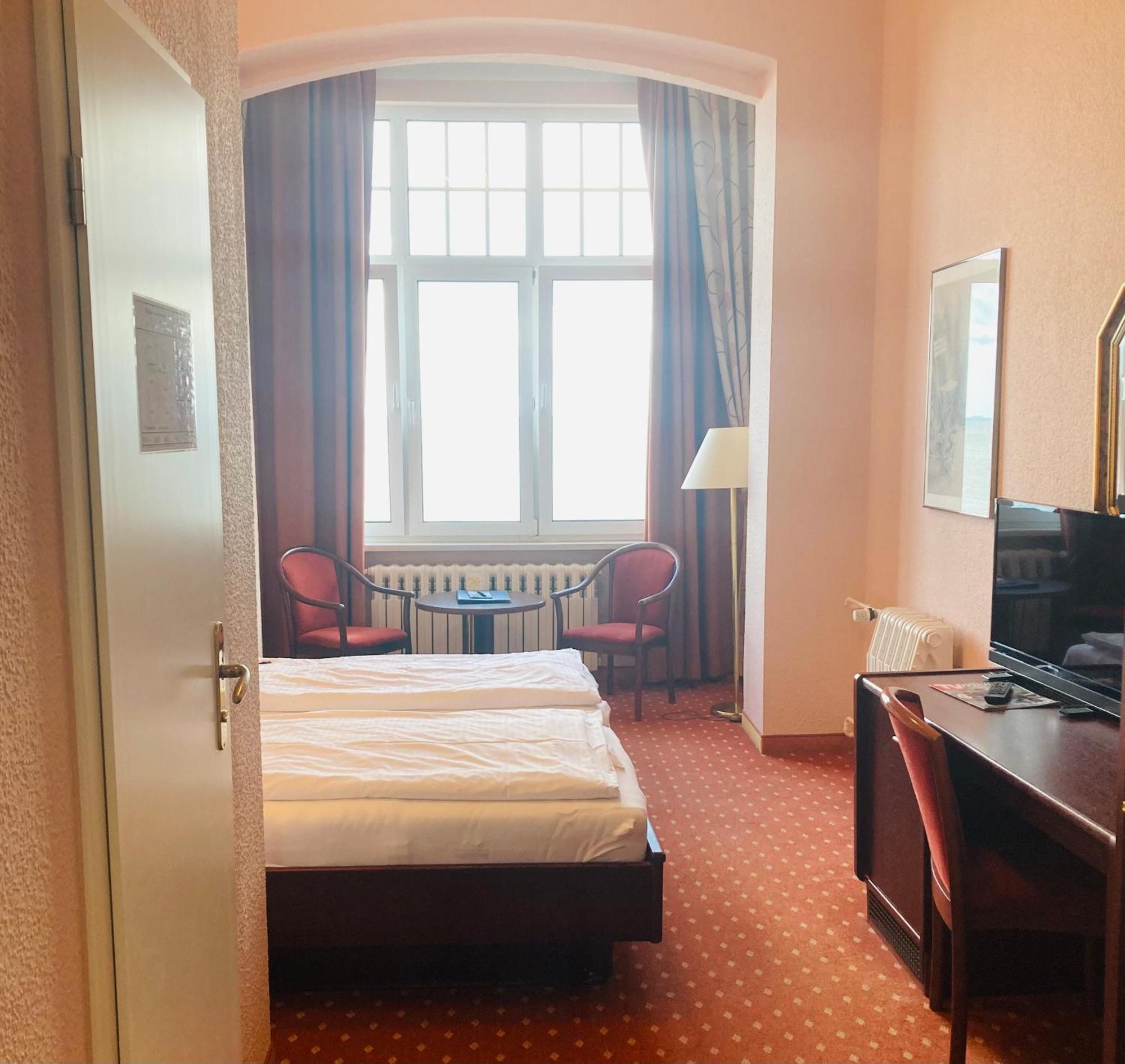 Hotel Germania Heringsdorf  Ngoại thất bức ảnh