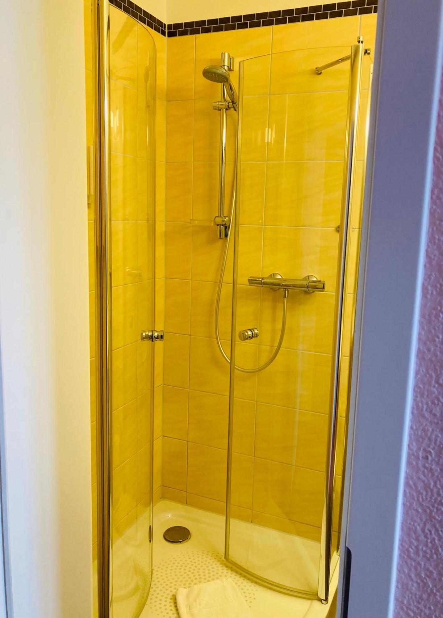 Hotel Germania Heringsdorf  Ngoại thất bức ảnh